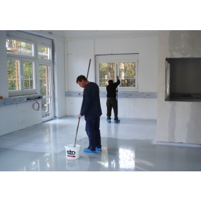 StoPox WL 150 transparent - Matowy epoksydowy lakier zamykający